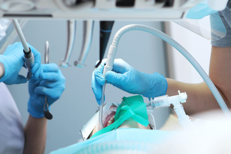 What’s the Difference Between General Anesthesia and Oral Sedation?